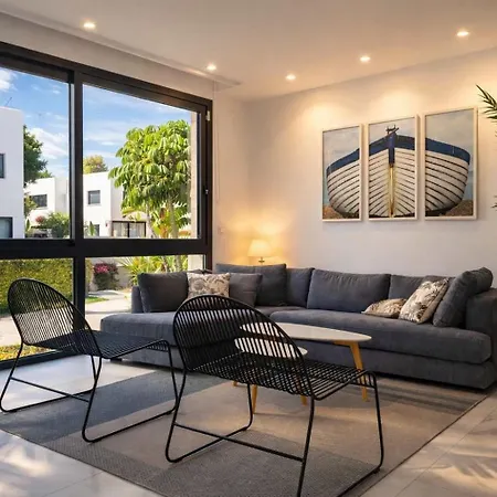Prázdninový dům Marein Village Townhouse Modern Pool Marbella